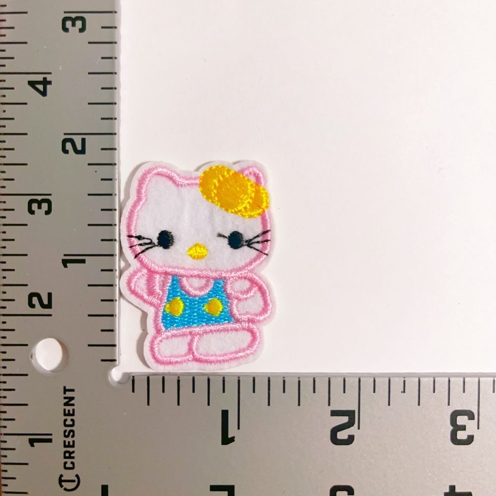Pink Hello Kitty-Iron on patch - Picture 2 of 3